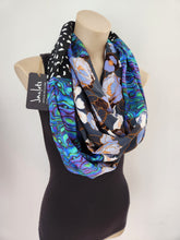 "Zofia" Infinity Wrap