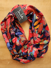 "Agatha" Infinity Wrap