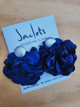 "French Petals" Earrings - Navy