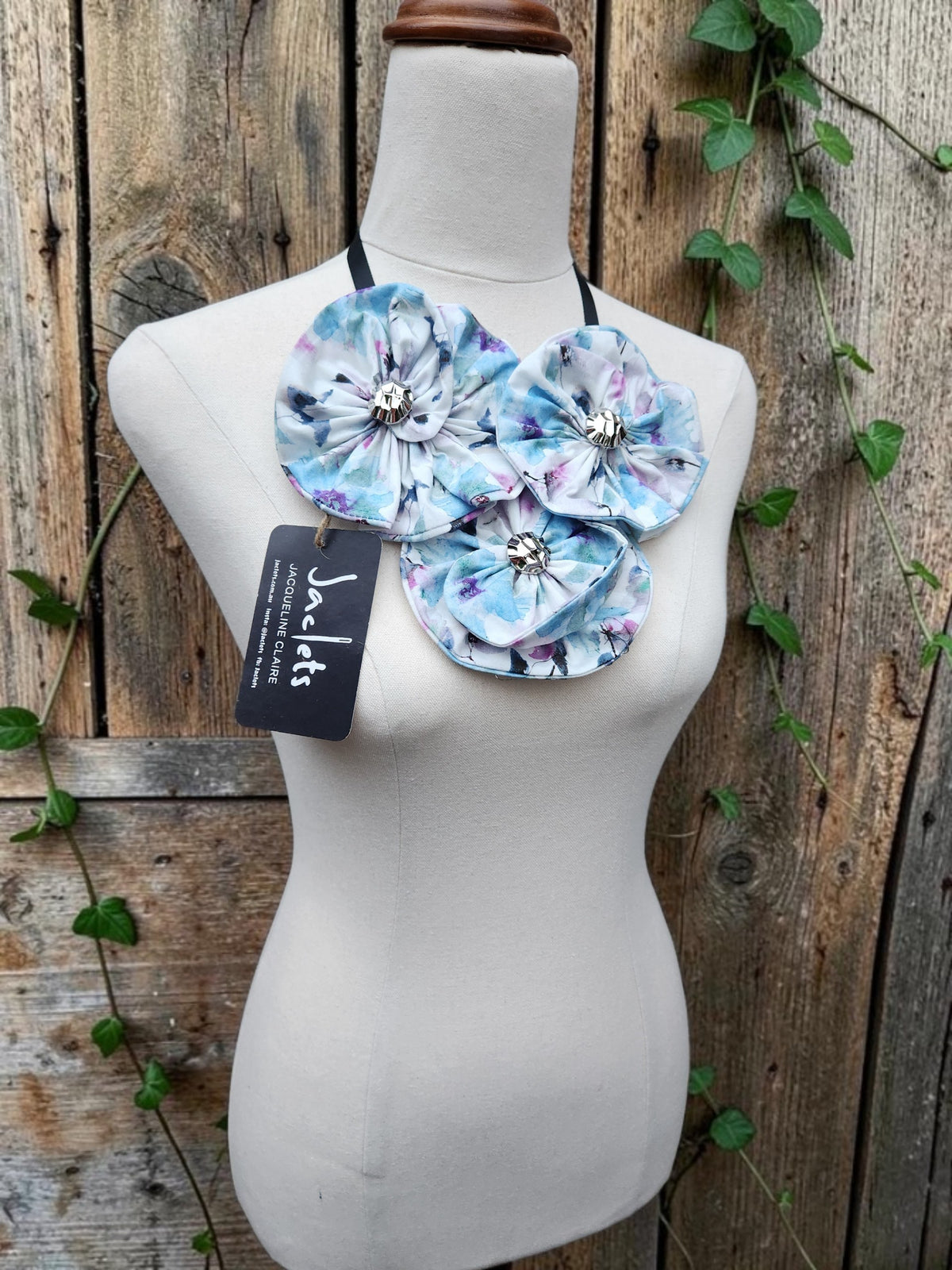 "Yveline" Necklace