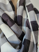 "Edinburgh" Infinity Wrap - Black/Oatmeal