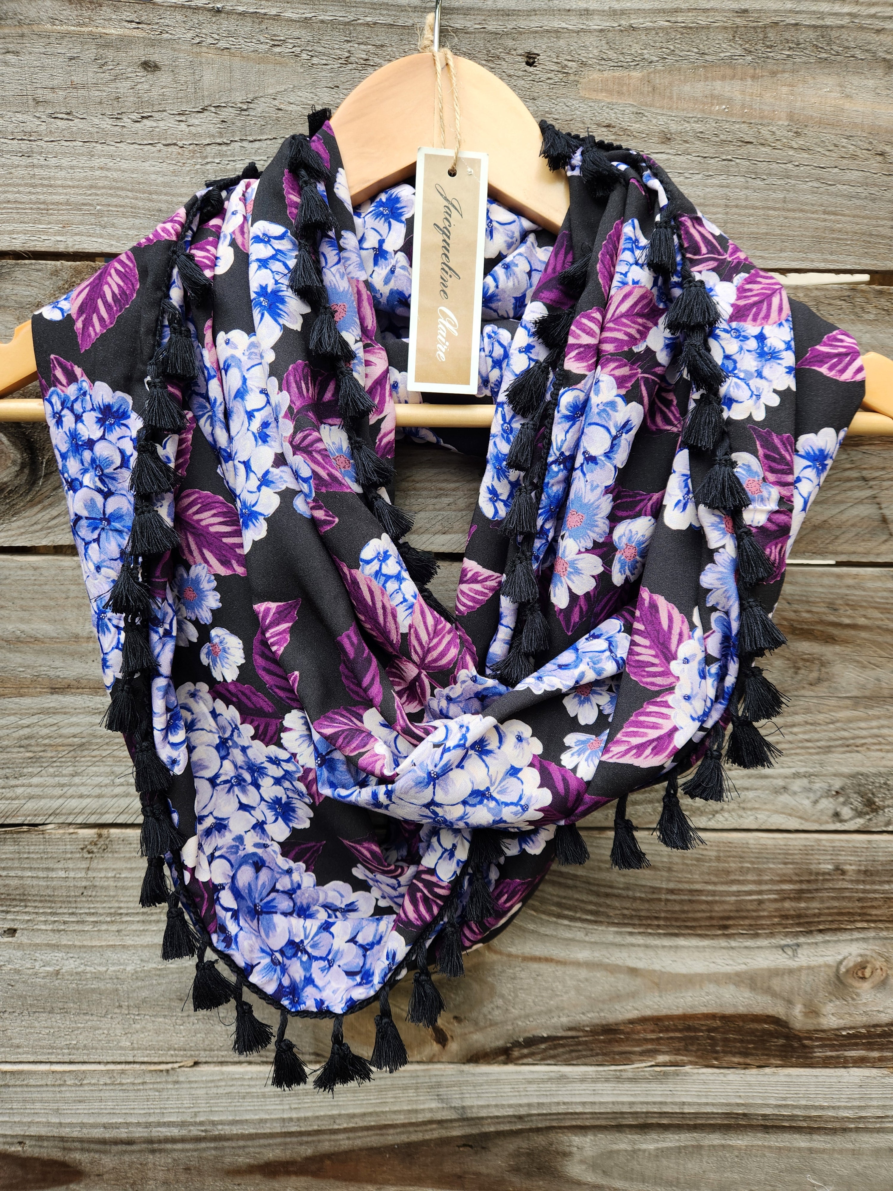 "Lady Hydrangea" Infinity Wrap