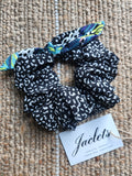 "Inaya" Scrunchie-Bow