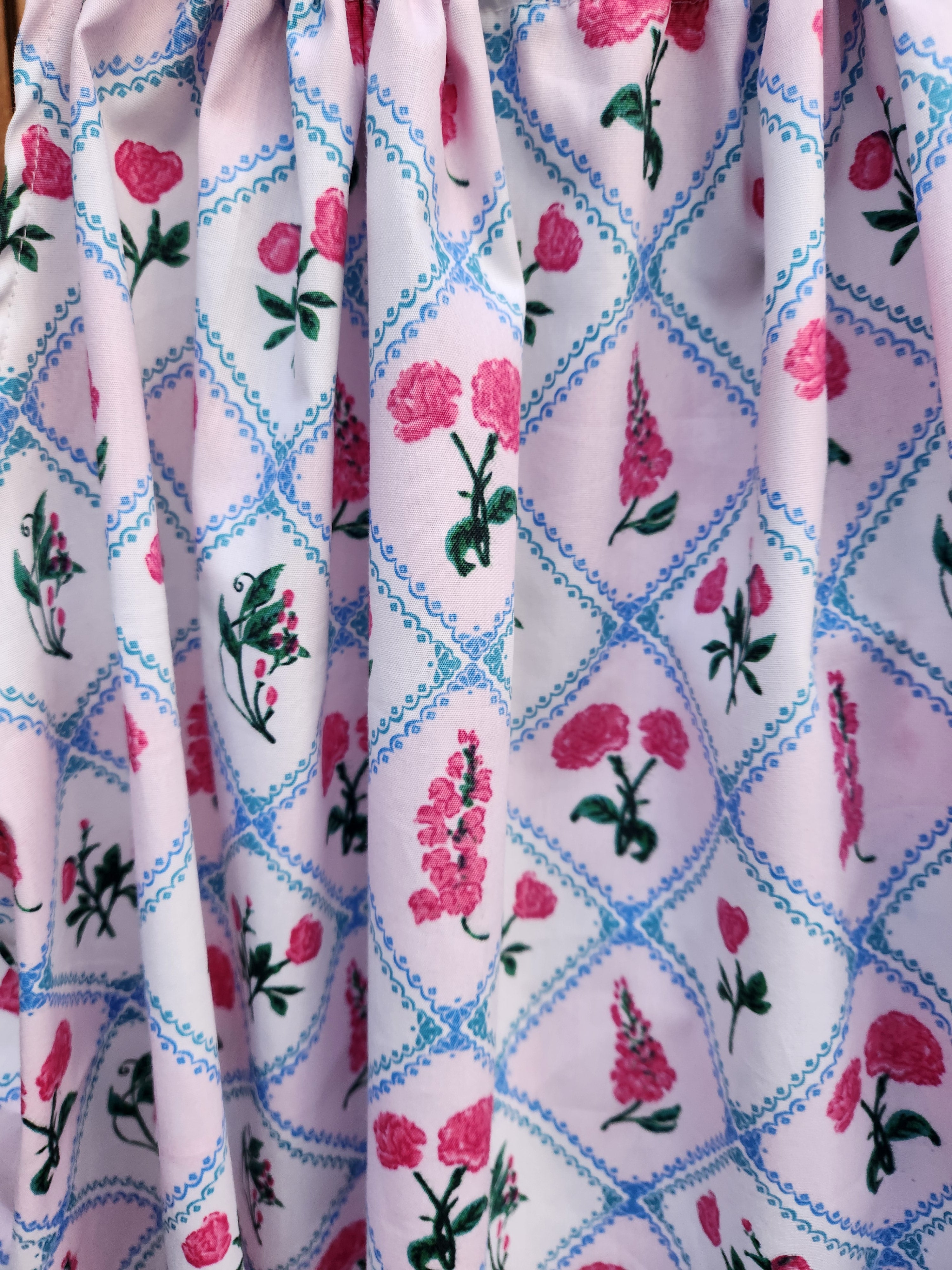 "Dolls Picnic" Top