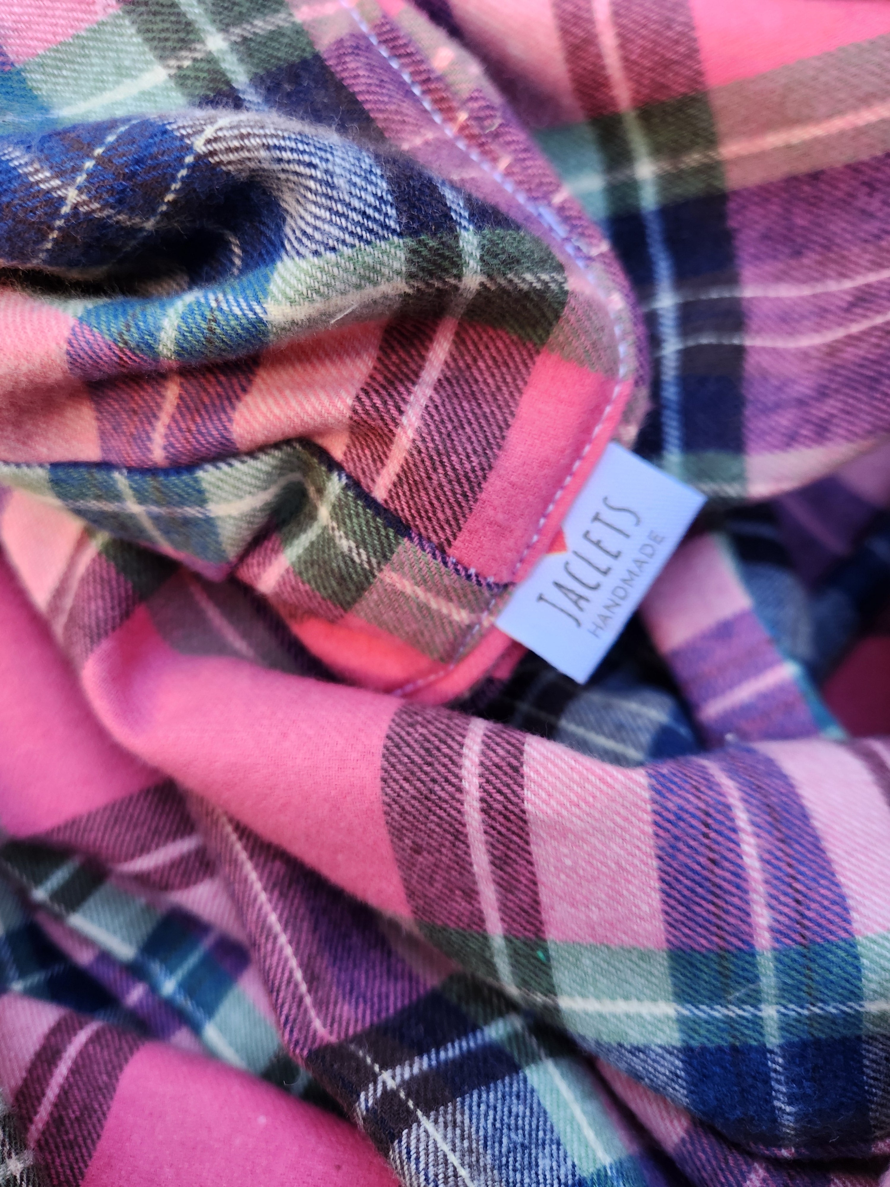 "Cradle Mountain" Neckwarmer