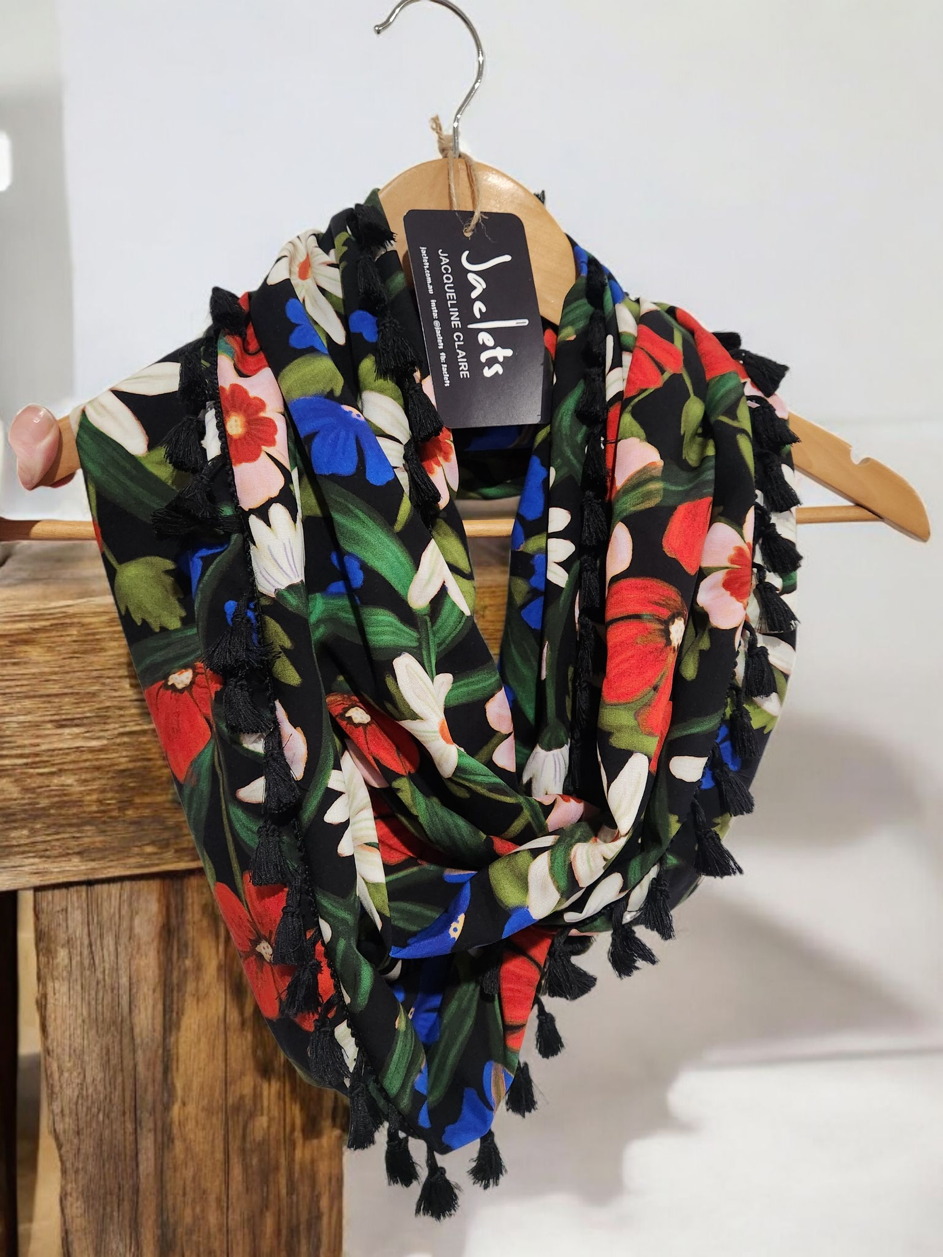 "Flowers in the Garden" Infinity Wrap