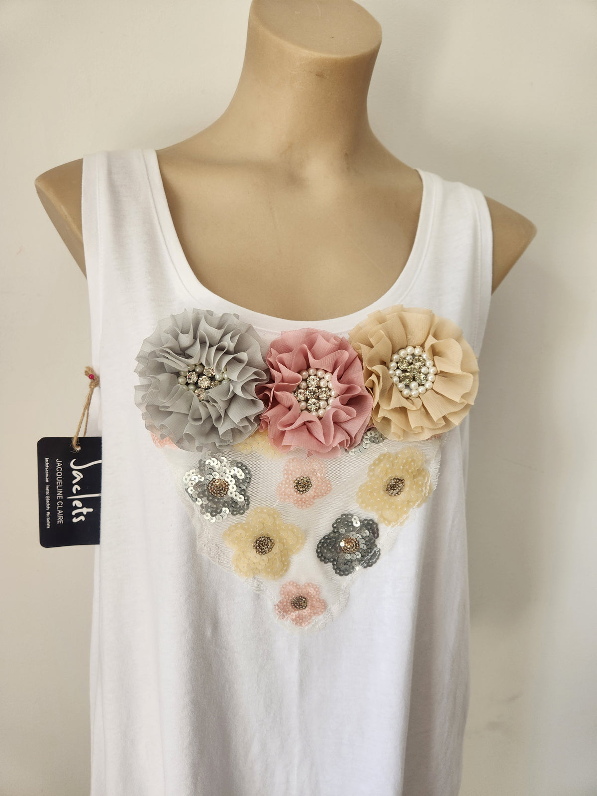 One of a kind: Size 18