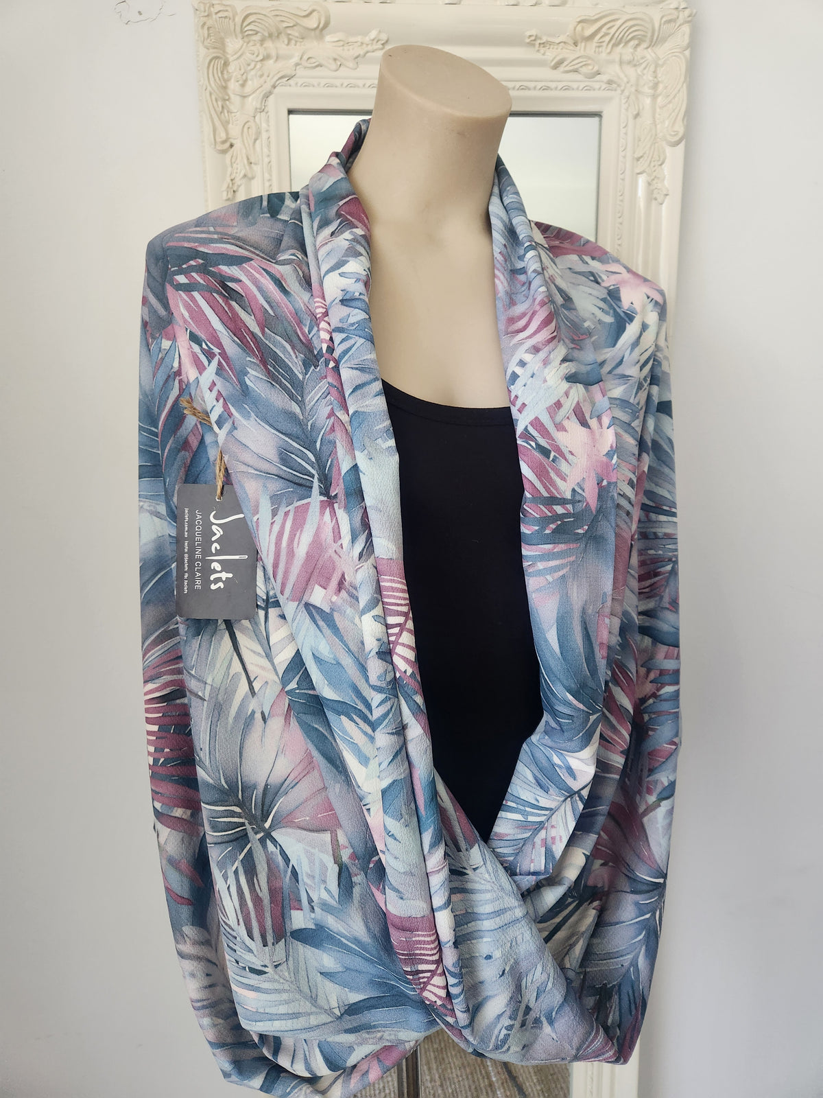 "Halong Bay" Cover up Loop