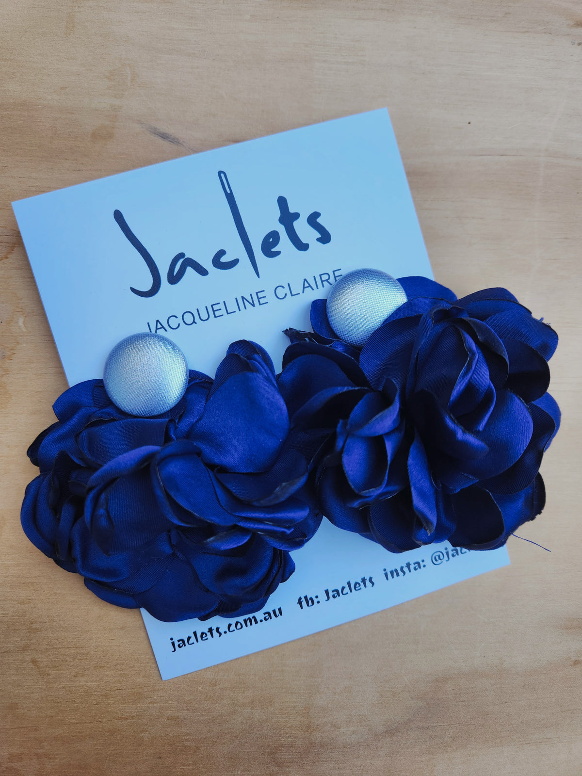 "French Petals" Earrings - Navy