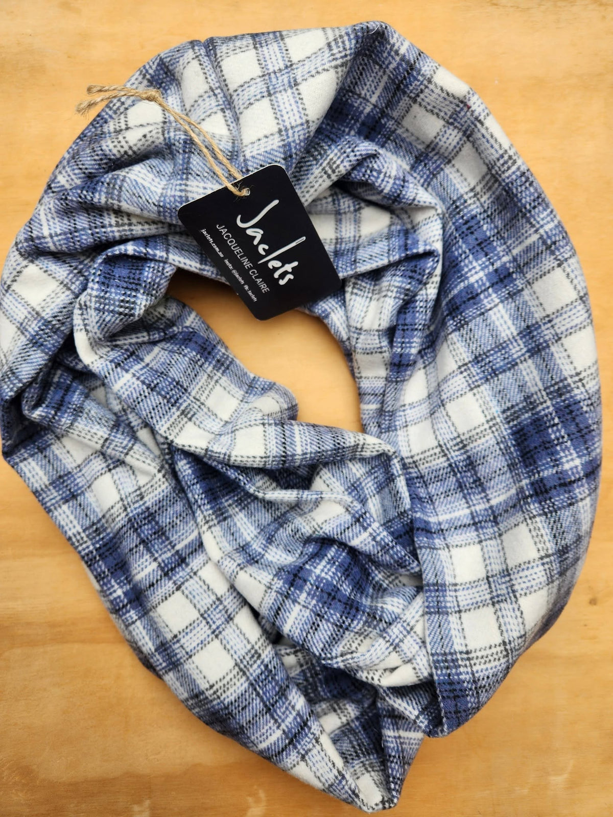 "Hobart" Neckwarmer