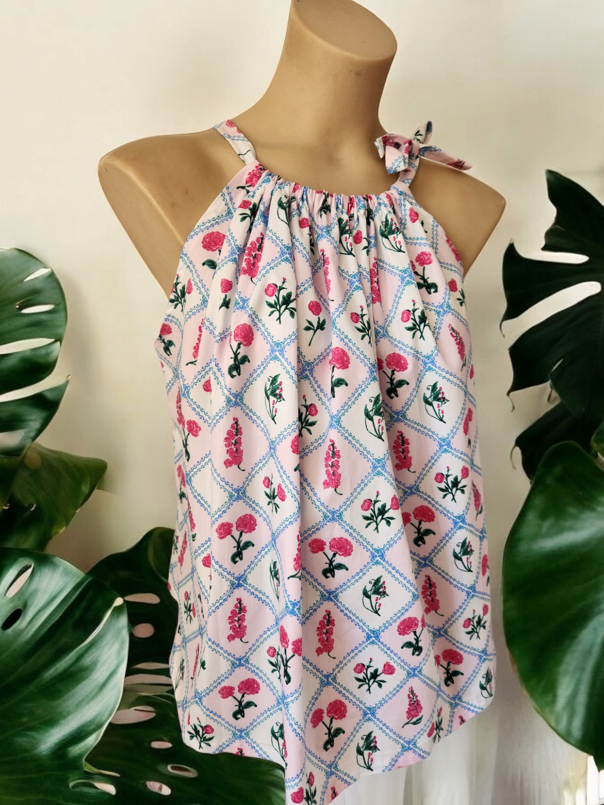 "Dolls Picnic" Top