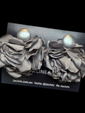 "French Petals" - Silver Grey