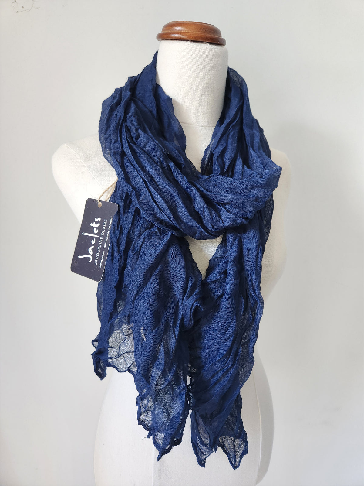 Ripple Light Scarf - Navy