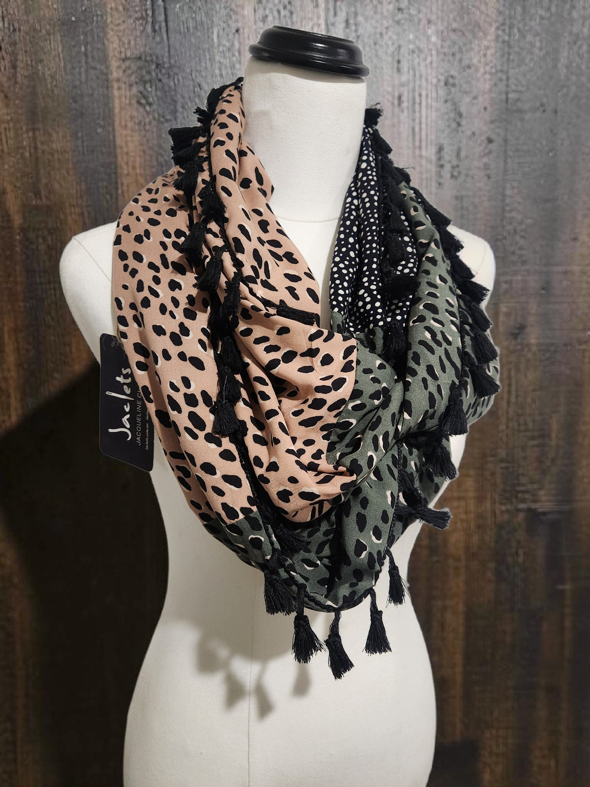 "Helena" Infinity Wrap