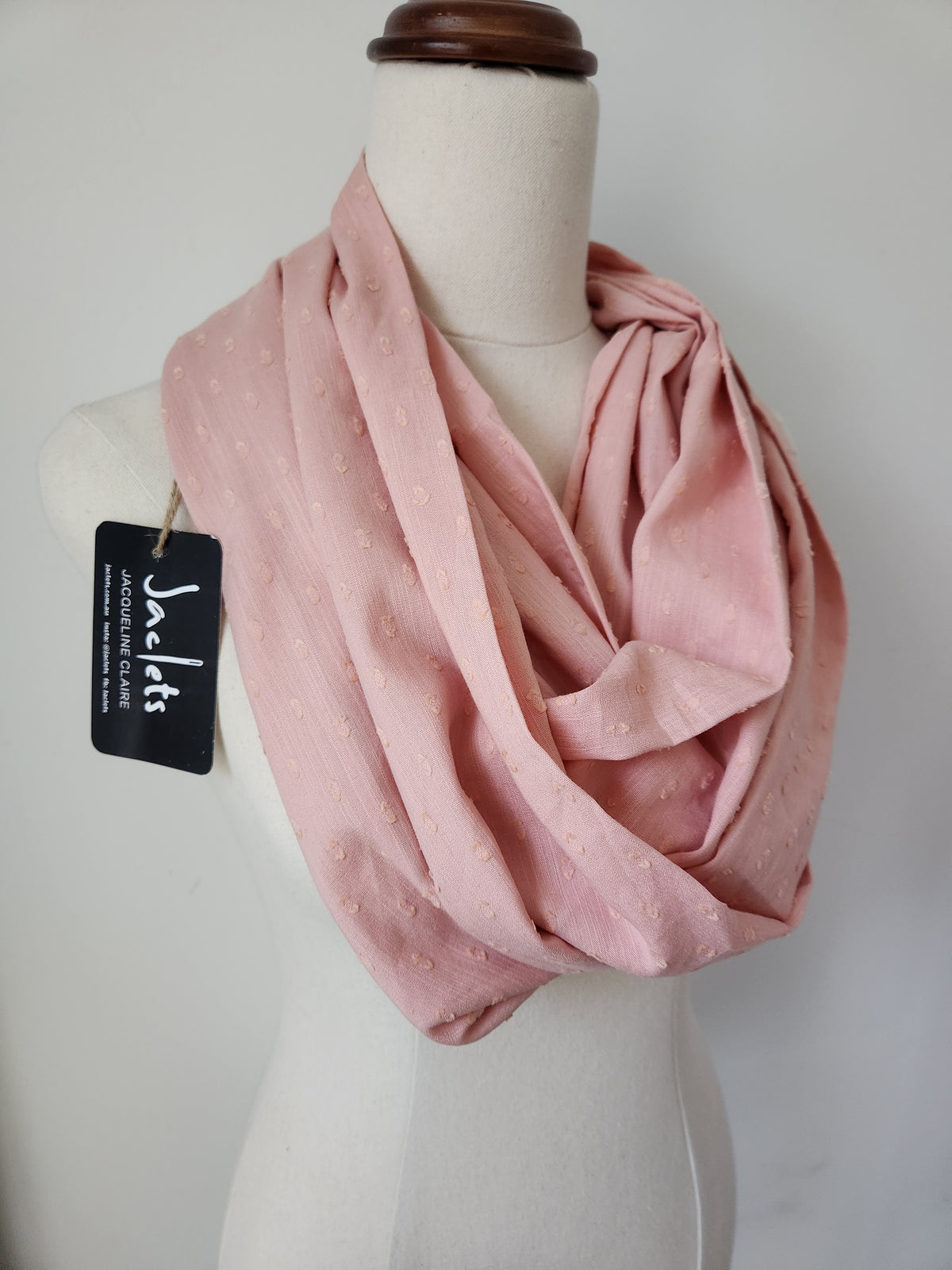 "Clara" Infinity Wrap