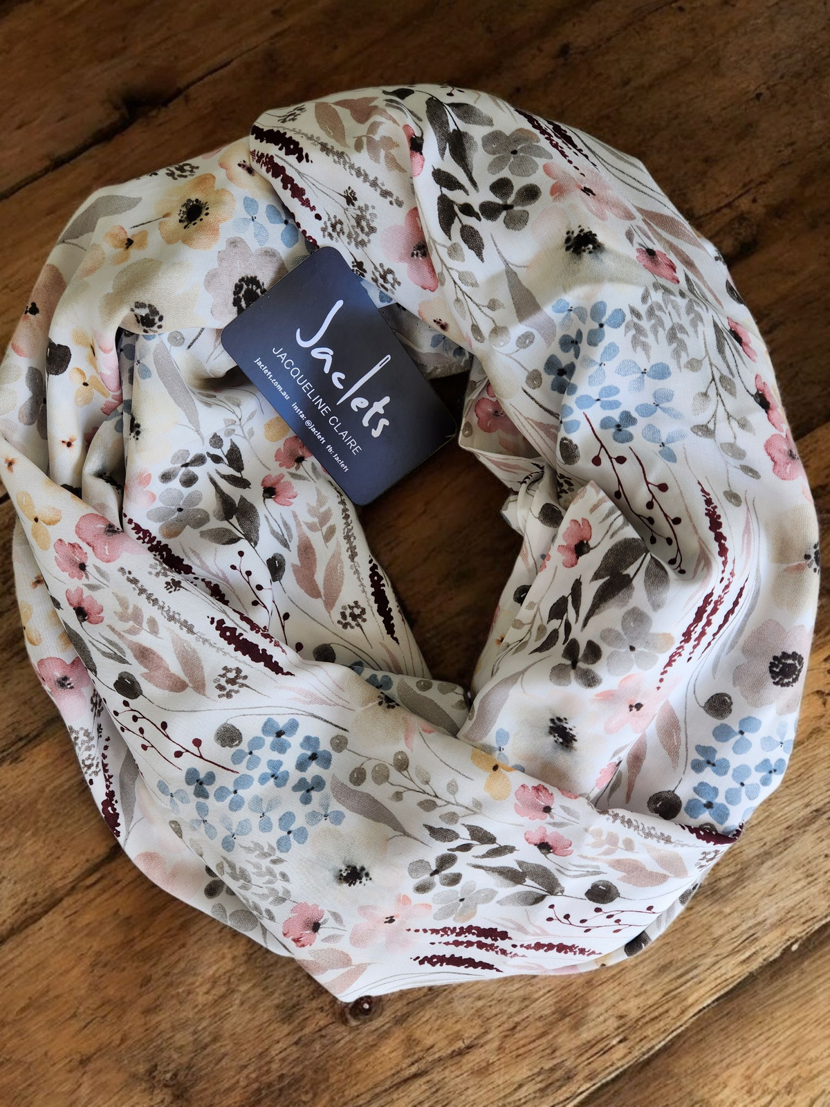 "Blythe" Infinity Wrap - Plain no tassels