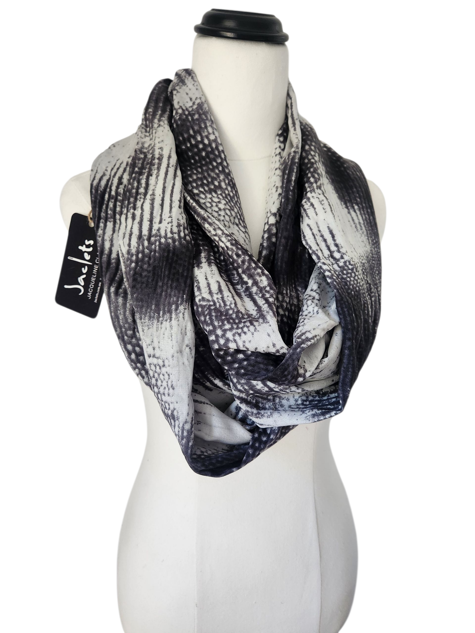 "Central Park" Infinity Wrap