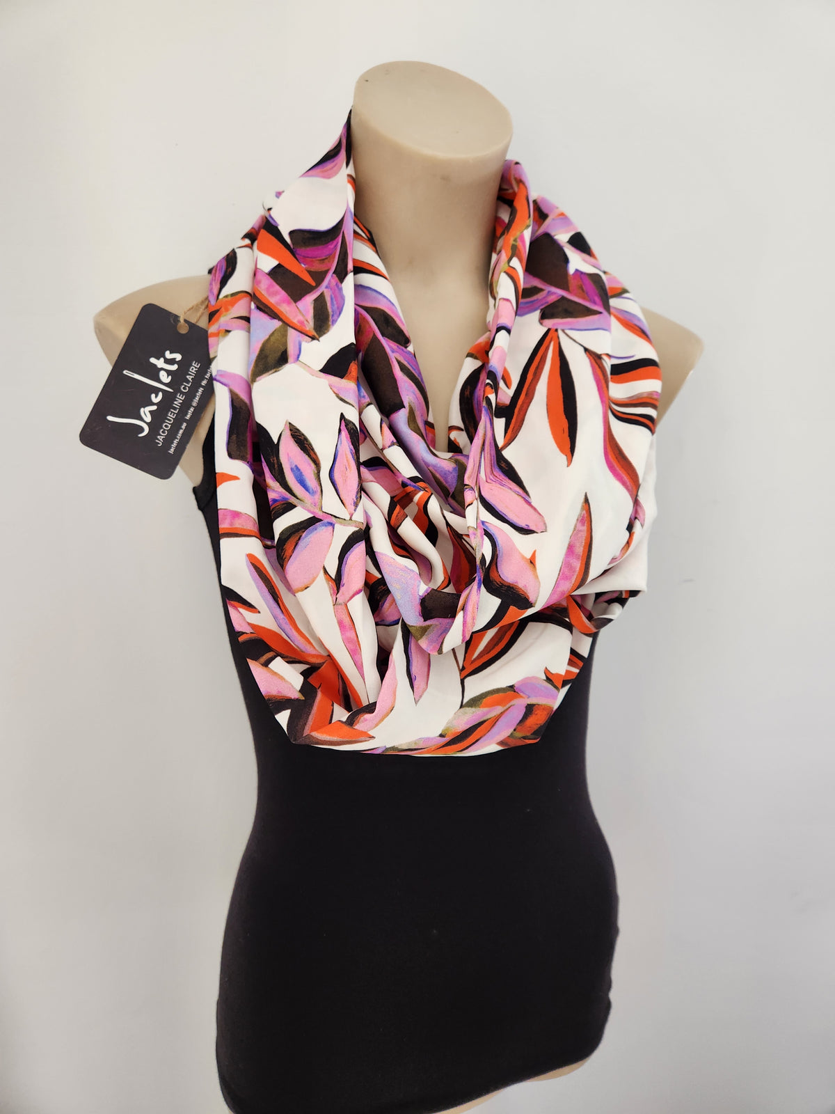 "Alisara" Infinity Wrap