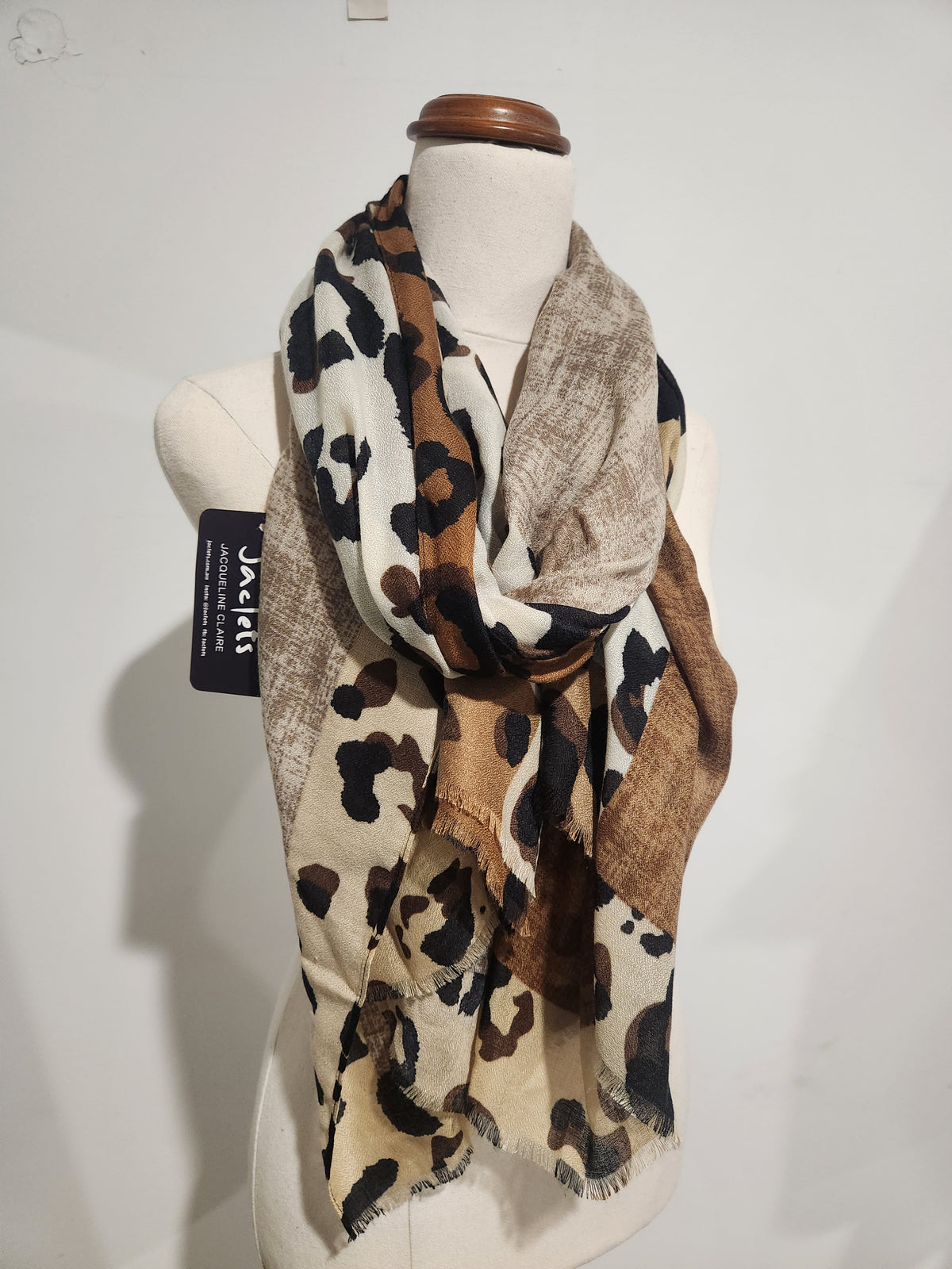 "Lexico" Scarf  - Caramel/Vanilla