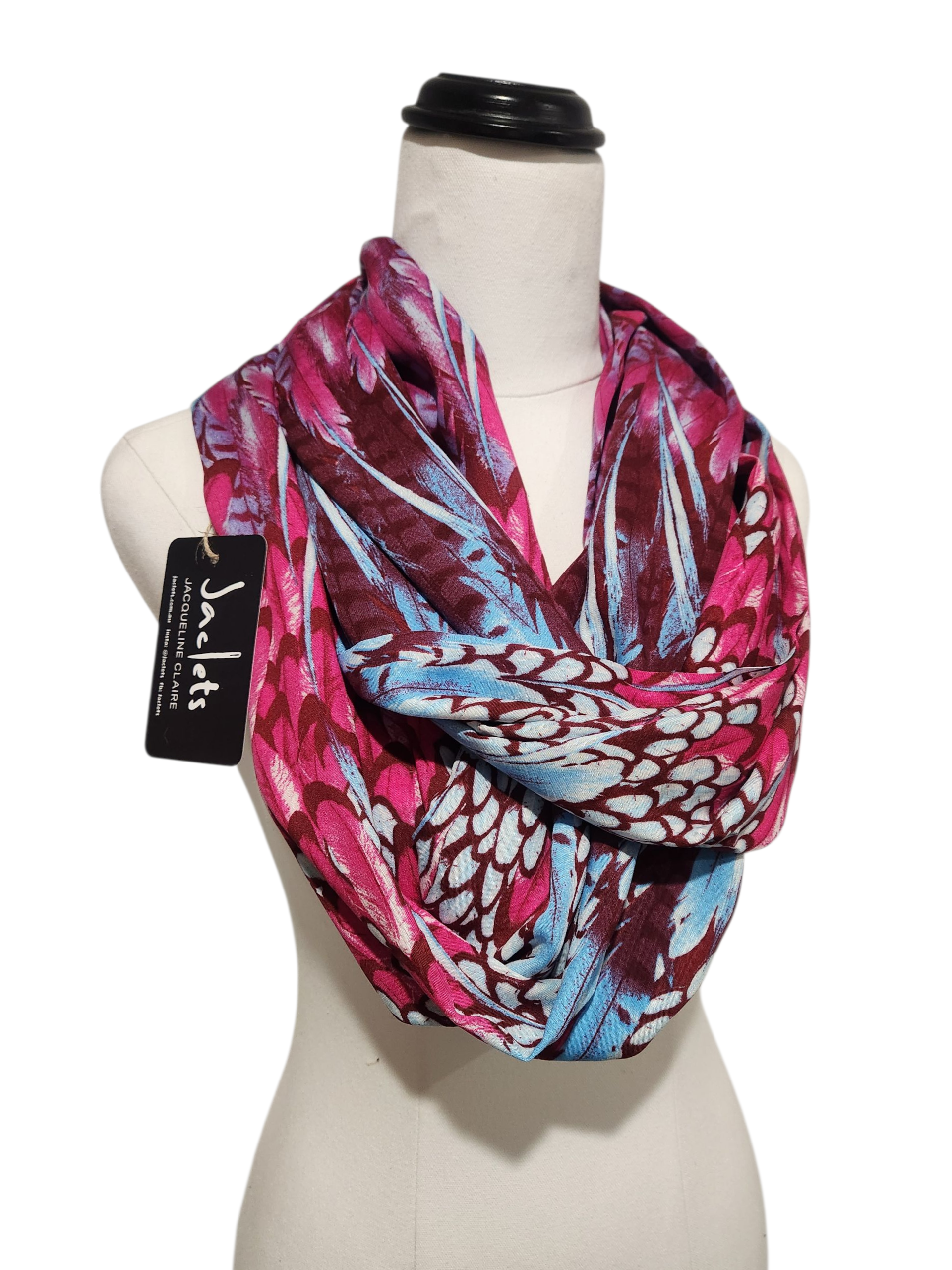"Eyrah" Infinity Wrap