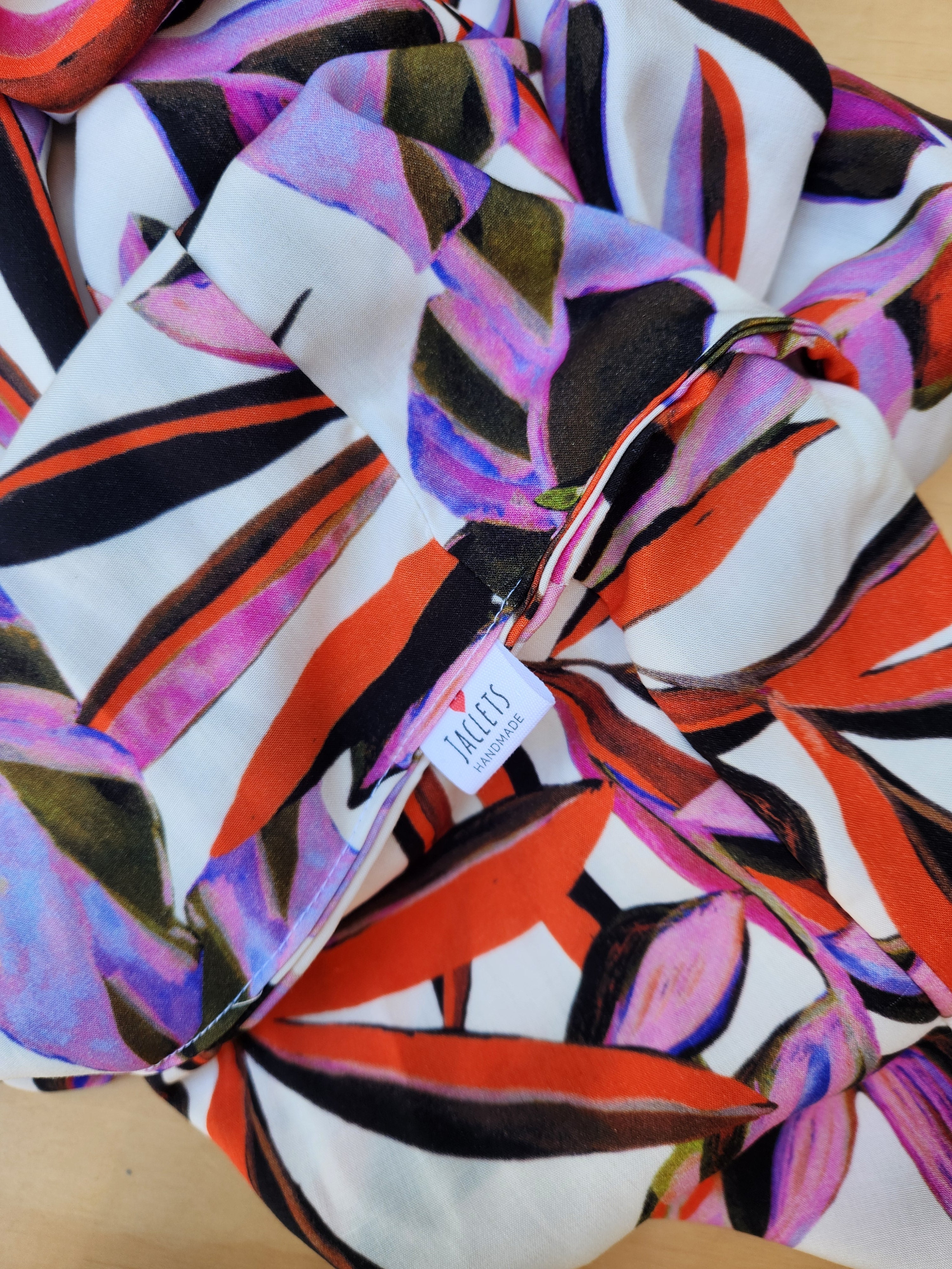 "Alisara" Infinity Wrap