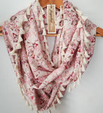 "Edithe" Infinity Wrap - vanilla tassels