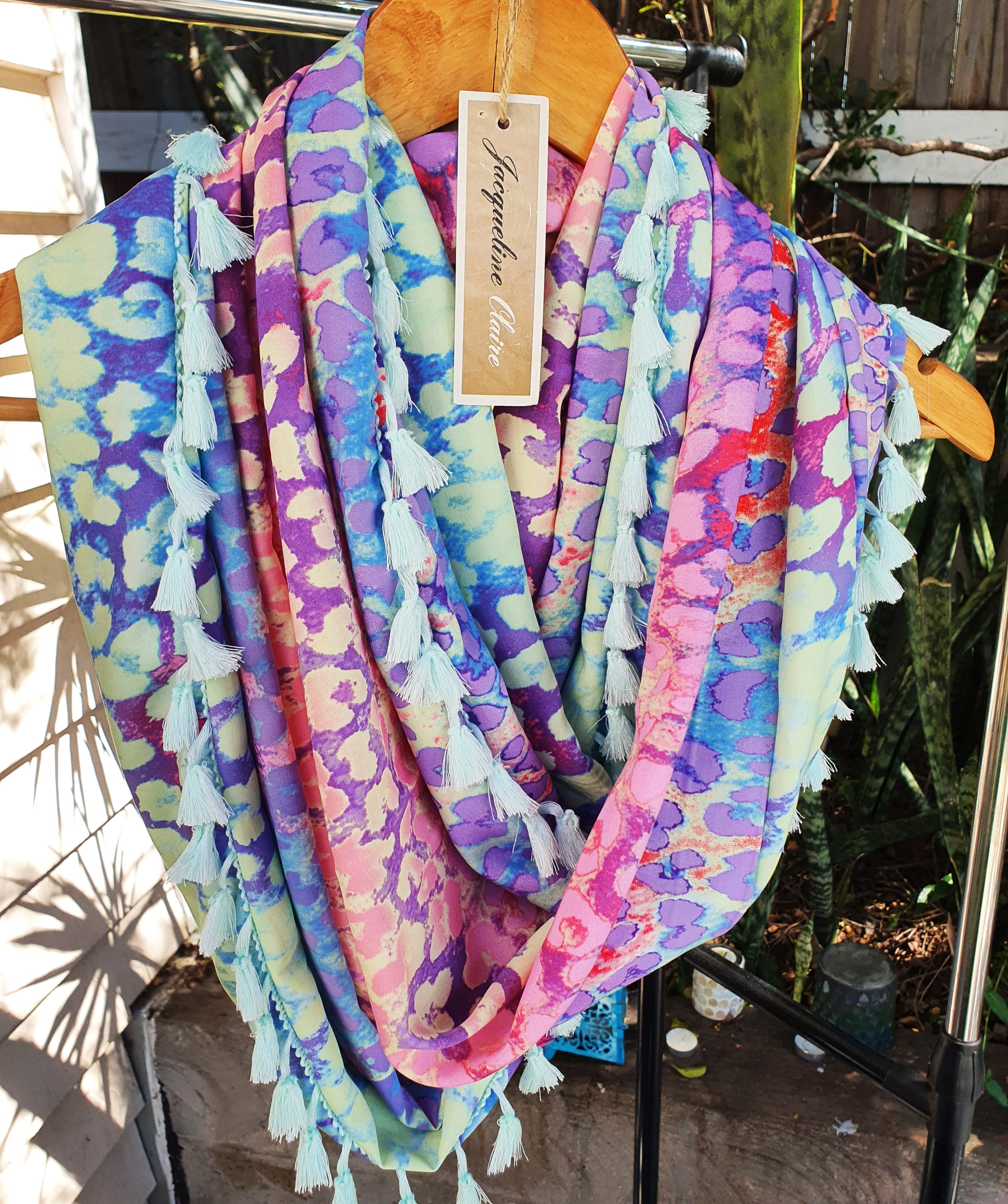 "Leolah" Infinity Wrap - Mint tassels